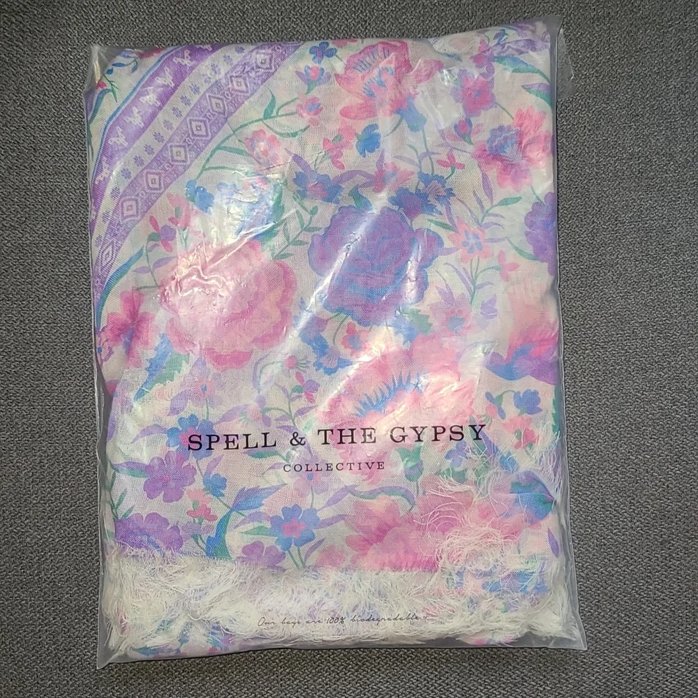 New spell designs babushka vintage travel scarf one size lavender lilac purple